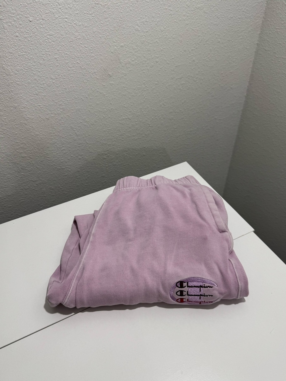 Light purple champion sweatpants
